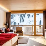 Damulser Hof - Wellness & Spa Hotel Damüls