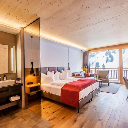 Damulser Hof - Wellness & Spa Otel