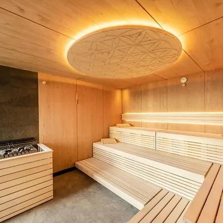 Damuelser Hof - Wellness & Damuels