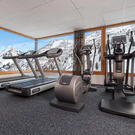 Damuelser Hof - Wellness & 4*