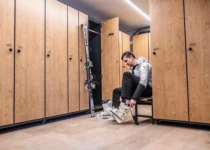 Szálloda Damuelser Hof 4*