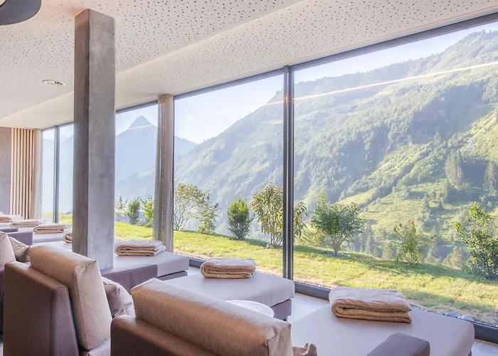 Damuelser Hof Szálloda 4*